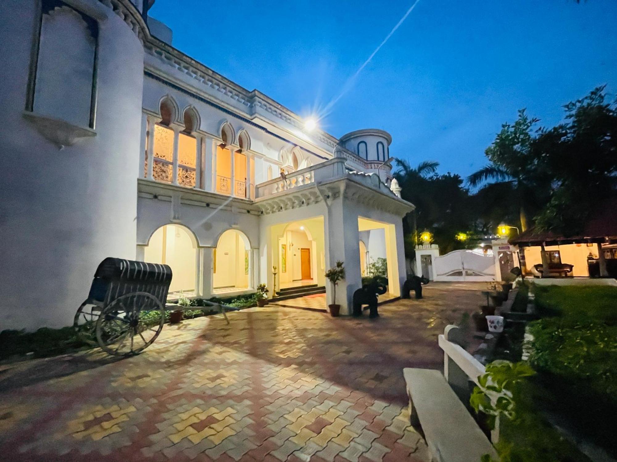 Chola Heritage Resort Karaikkudi Extérieur photo